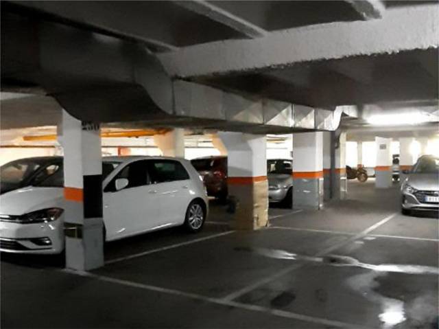 Garaje en Venta en Calle de Puentelarra, 2 en Santa Eugenia