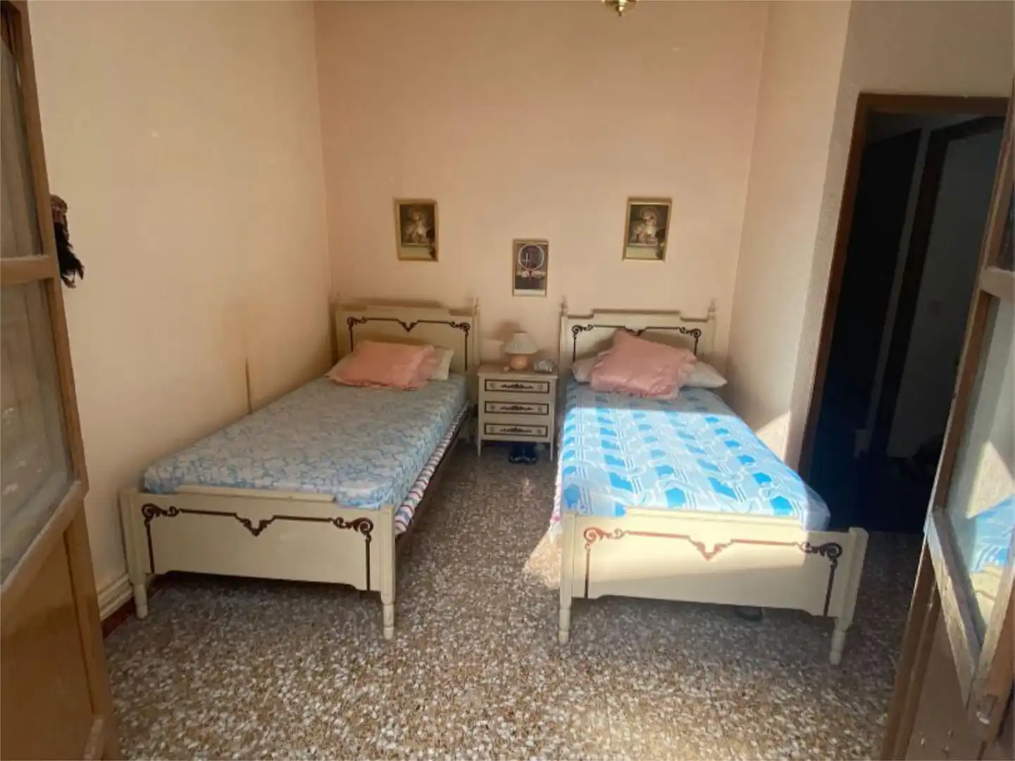 Casa adosada en venta en Calle Poeta Ibáñez, 12, Caravaca de la Cruz Habitación de Casa adosada en venta en Caravaca de la Cruz con Terraza y Balcón