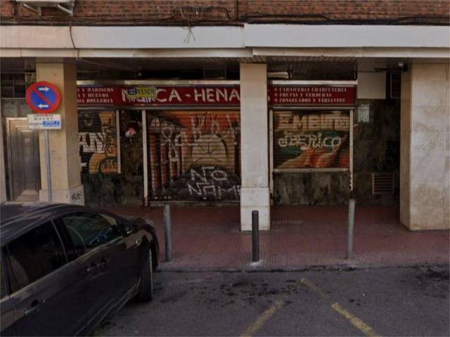 Local comercial en Alquiler en Calle Cánovas del Castillo, 5 en Estación - Parque O'Donnell