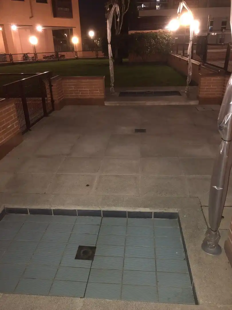 Garaje de alquiler en Calle del Cromo, 5, Legazpi Terraza de Garaje de alquiler en Madrid