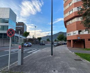 Vista exterior de Garatge en venda en Bilbao 