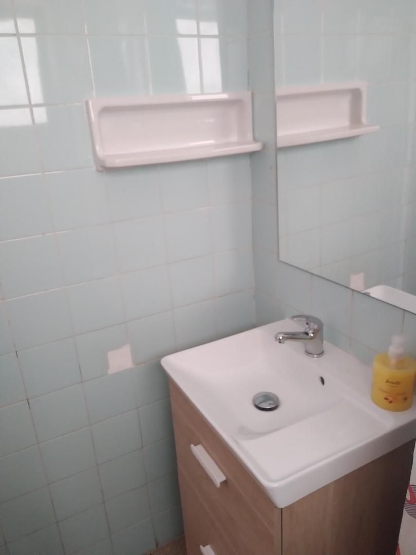 Bany de Estudi en venda en Calonge amb Terrassa, Moblat i Forn
