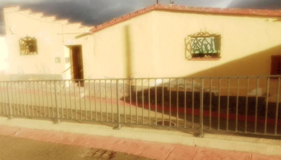 Foto 1 de Casa adosada en venda a Calle el Sol, 17, Torrellas, Zaragoza