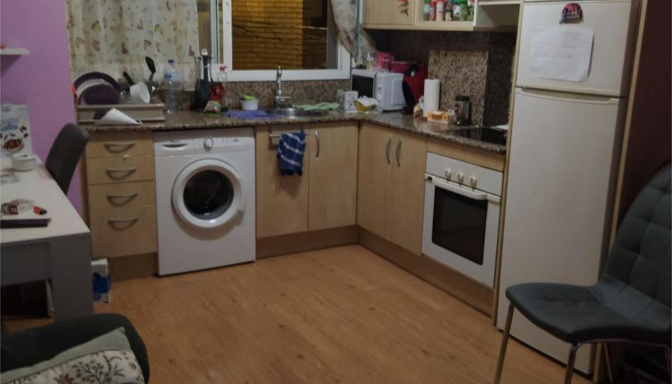 Piso en venta en Carrer Doctor Enric Panadès, 10, Torrefarrera, Lleida - imagen 1 Foto 1 de Piso en venta en Carrer Doctor Enric Panadès, 10, Torrefarrera, Lleida