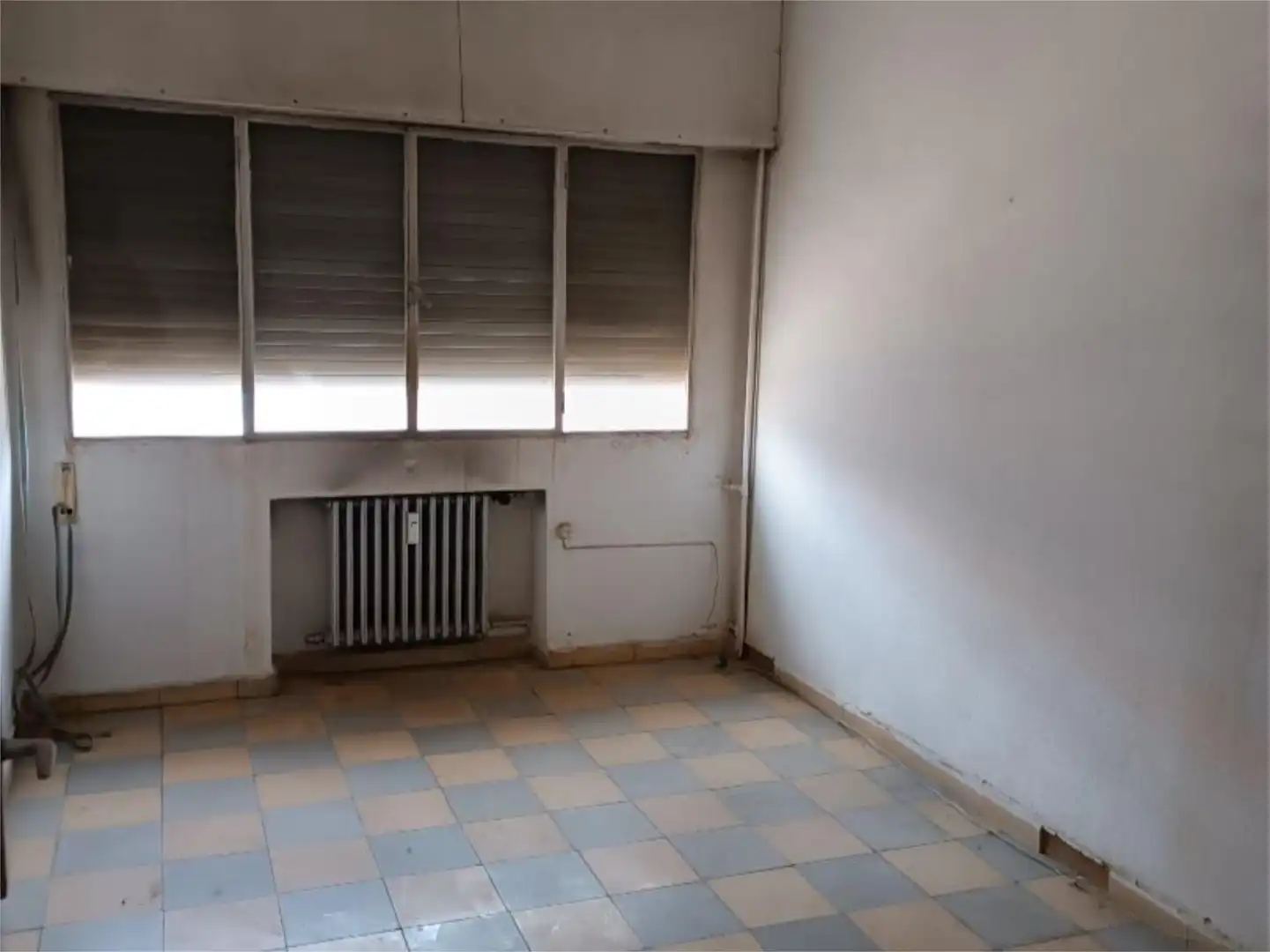 Piso en venta en Paseo Cortes de Aragón, 16, Plaza de Toros - Barón de Warsage Habitación de Piso en venta en Calatayud con Terraza