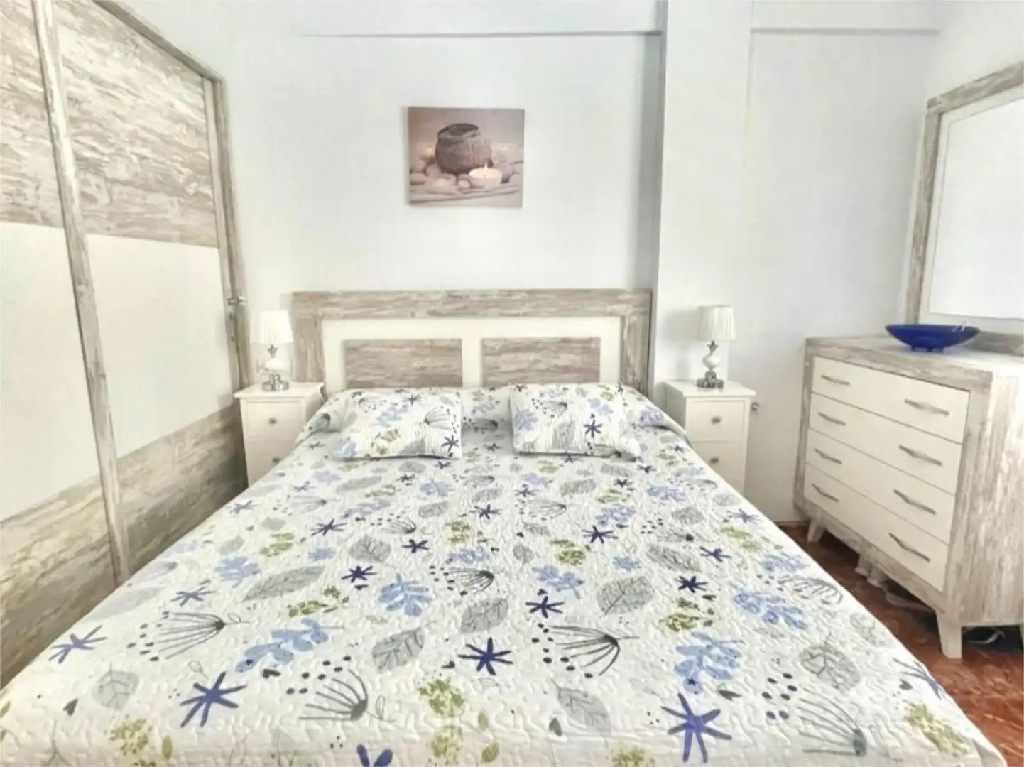 Flat for rent in Calle Diputación Provincial, 25, Centro