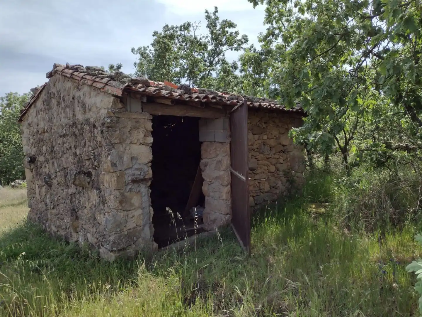 Country house zum Verkauf in Arroyomolinos de la Vera