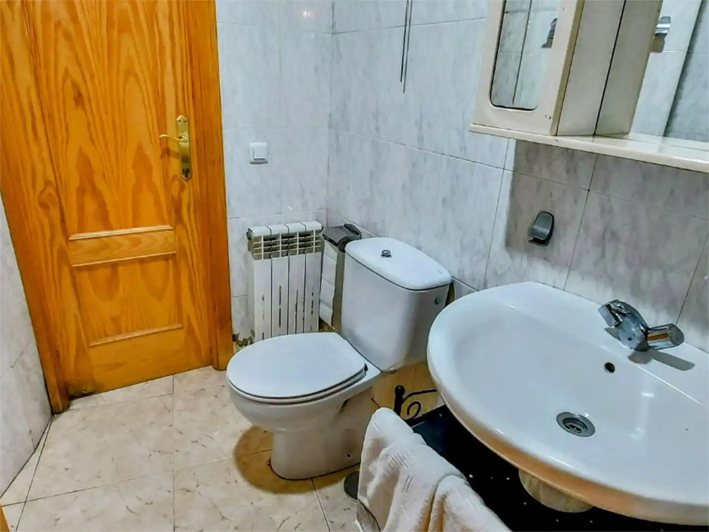 Flat for sale in N-110a, 9, Ayllón Bathroom of Flat for sale in Ayllón with Heating, Parquet flooring and Storage room