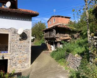 Exterior view of Single-family semi-detached for sale in Cangas de Onís  with Balcony