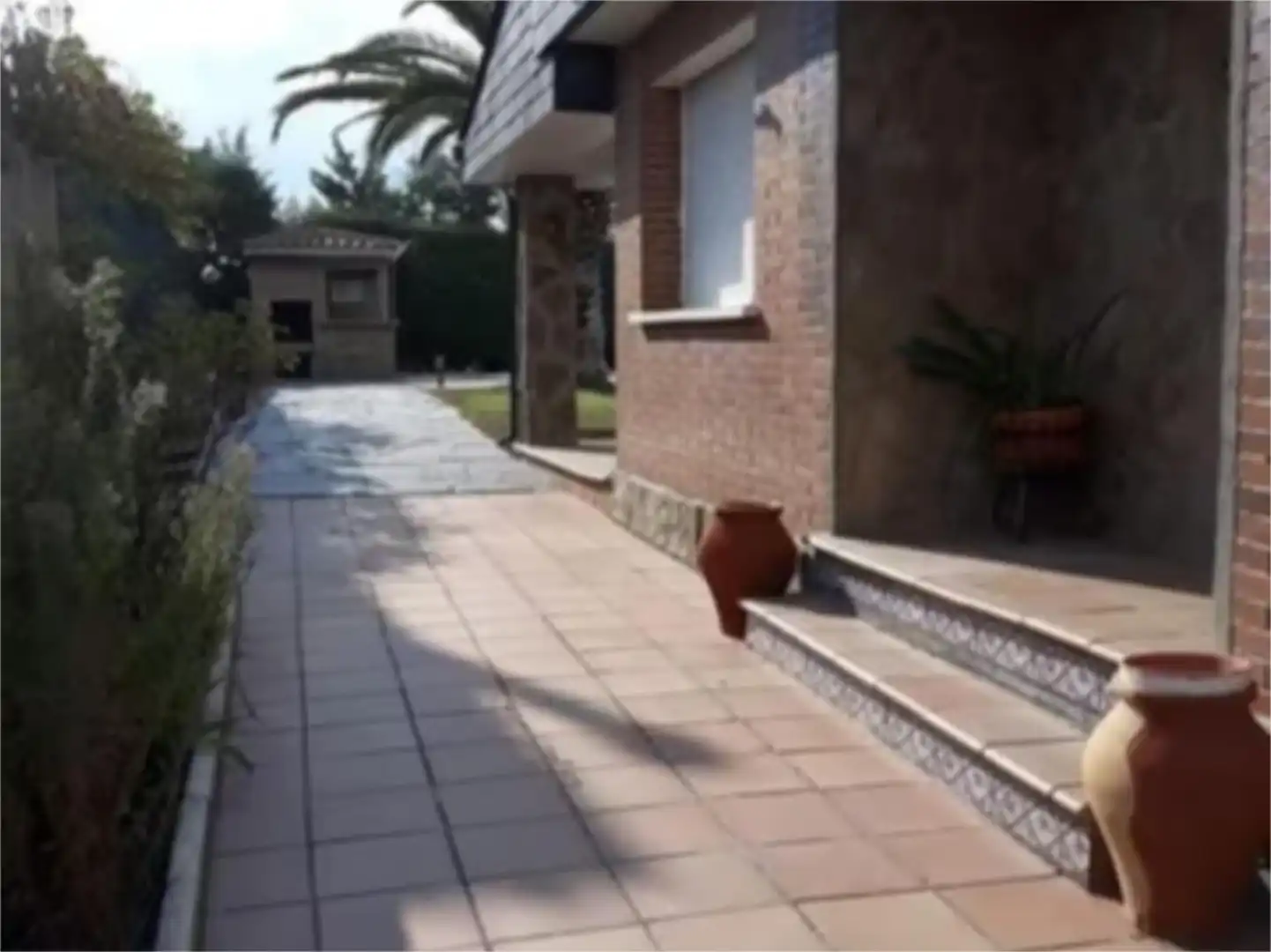 Vista exterior de Casa o xalet en venda en Casarrubios del Monte amb Aire condicionat, Piscina i Balcó