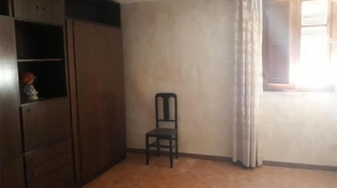 Foto 2 de Casa adosada en venda a Calleja el Sur, 13, Genevilla, Navarra