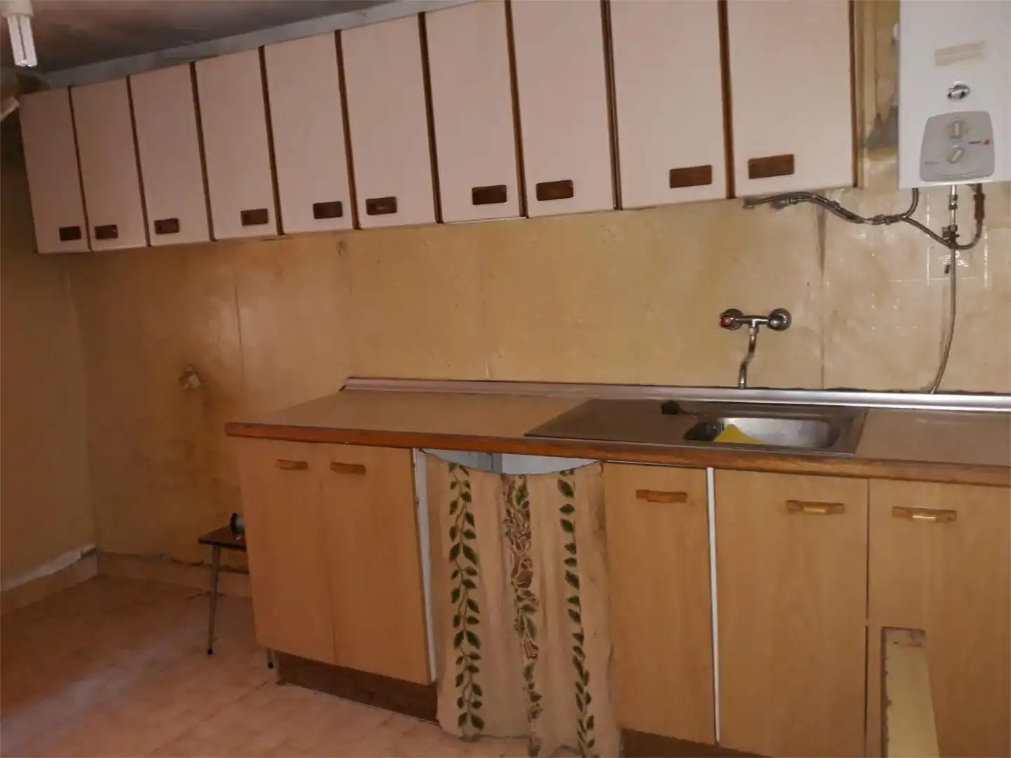Kitchen of Detached homes for sale in Genevilla  with Storage room, Furnished and Balcony
