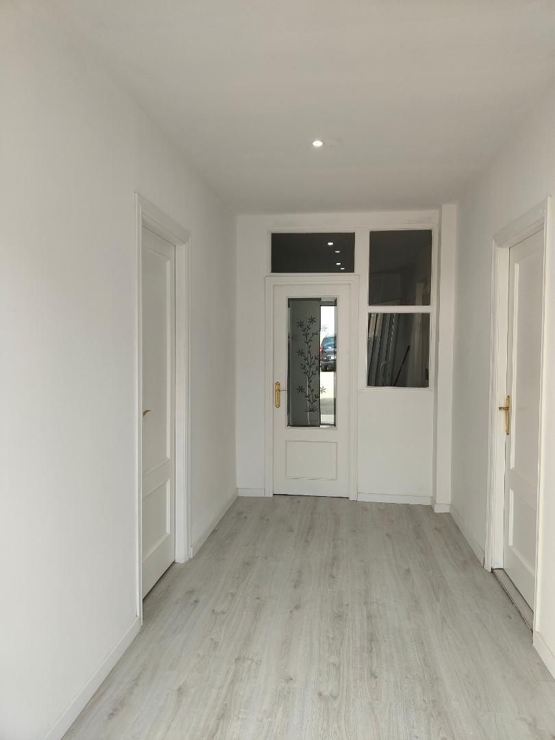 Planta baixa en venda en Villar del Arzobispo amb Parquet, Terrassa i Traster