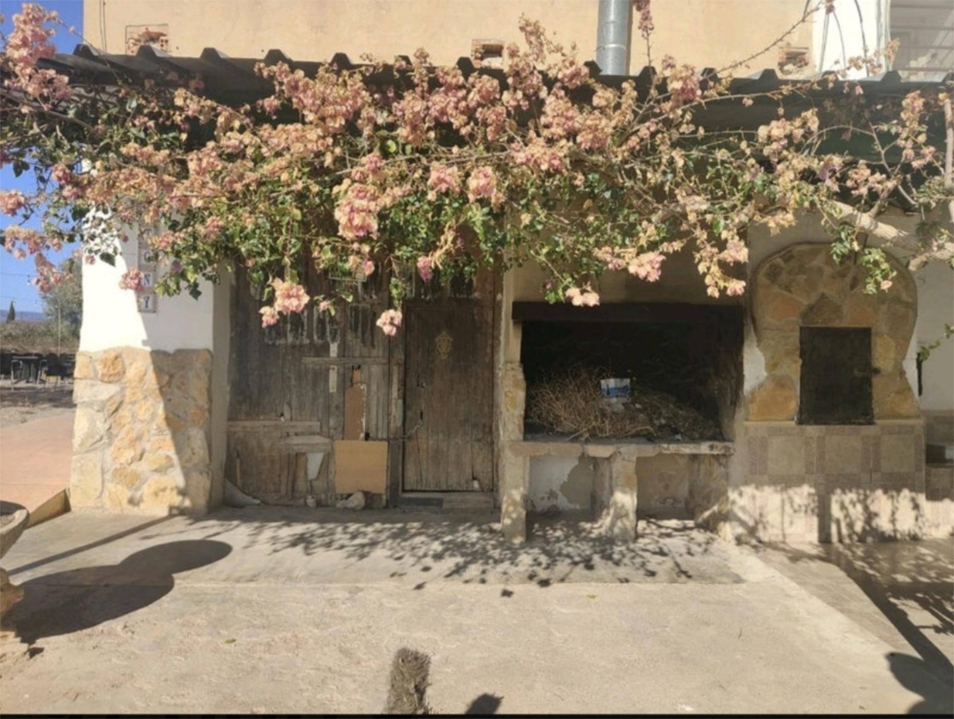 Exterior view of Country house for sale in Chulilla  with Private garden, Terrace and Storage room