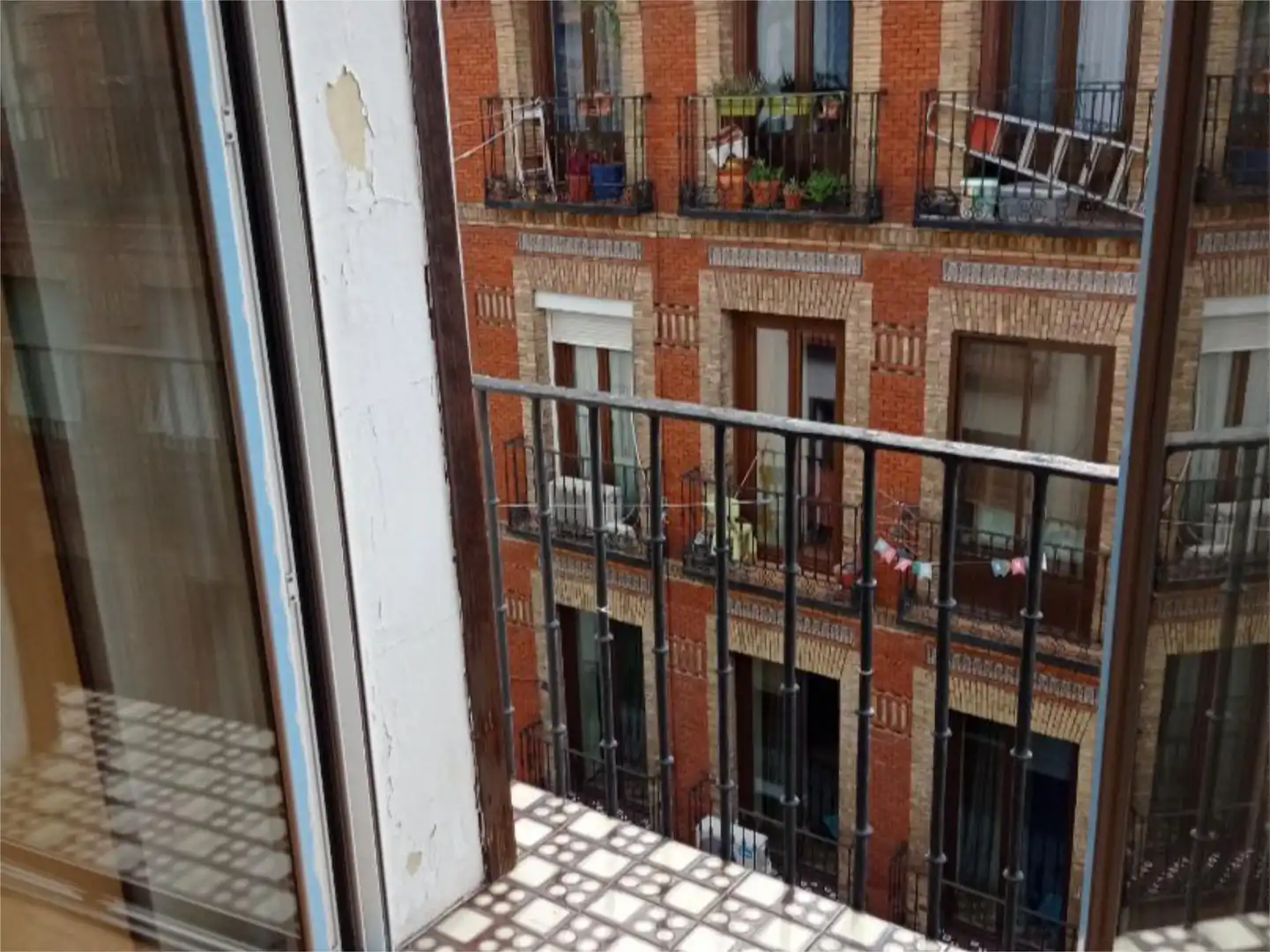 Balcony of Attic for rent in  Madrid Capital  with Air Conditioner and Balcony