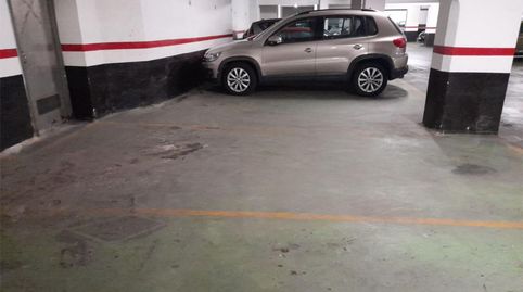 Foto 2 de Garaje de alquiler en Blas de Otero Kalea, 18, San Pedro de Deusto - La Ribera, Bilbao