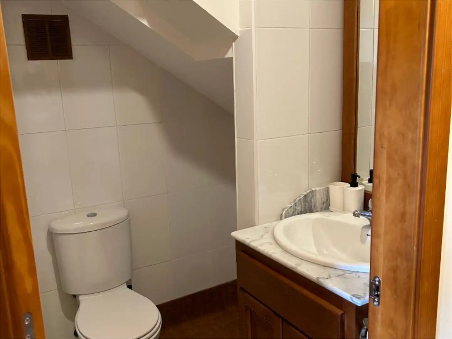 Wohnung zum Verkauf in Urbanizacion Piedras, 41a, Puebla de Lillo Badezimmer von Wohnung zum Verkauf in Puebla de Lillo