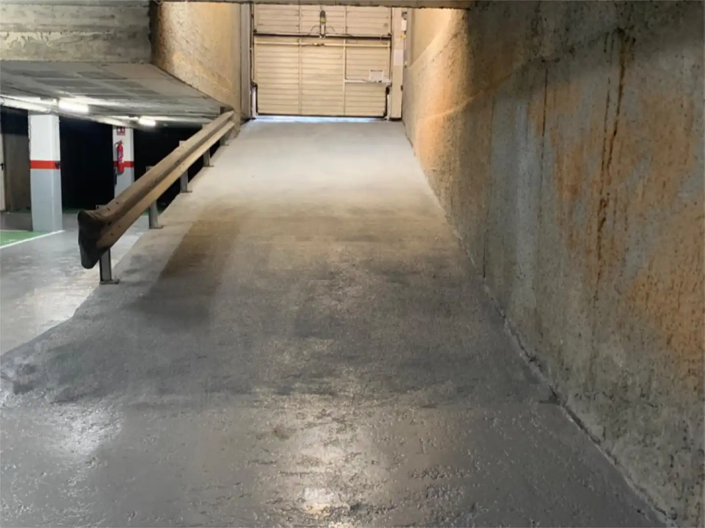 Garage zum Verkauf in Carrer de Sant Salvador, 65, Vila de Gràcia Parkplatz von Garage zum Verkauf in Barcelona