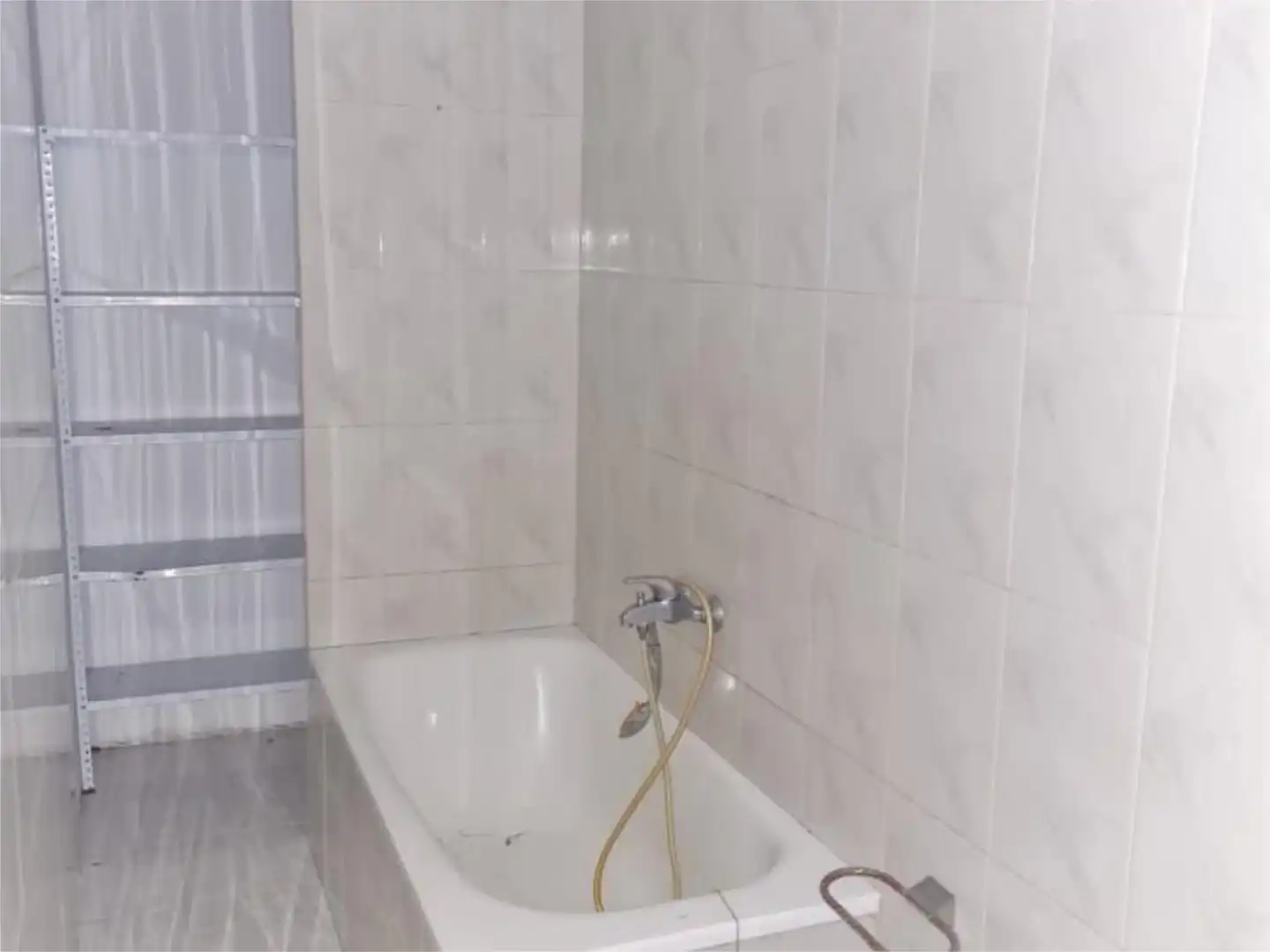 Detached homes for sale in Lugar Agro Maior, 25, Vilamarín Bathroom of Detached homes for sale in Vilamarín with Heating, Private garden and Parquet flooring