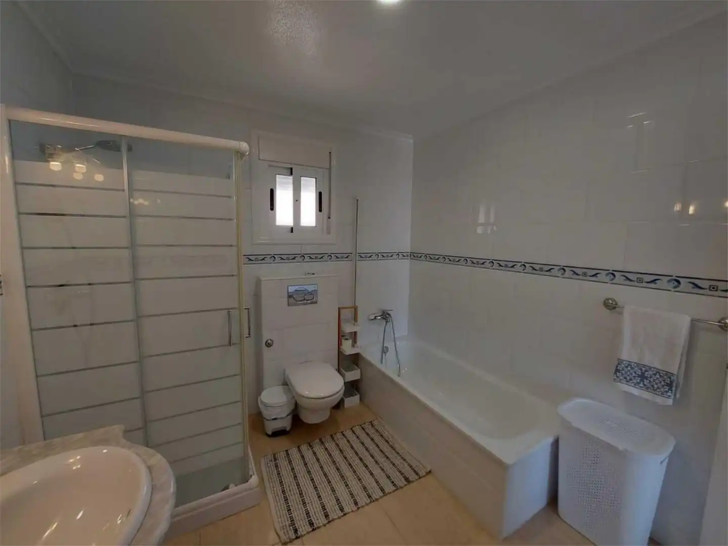 Baño de Casa o chalet en venta en Hondón de las Nieves / El Fondó de les Neus con Aire acondicionado, Terraza y Piscina
