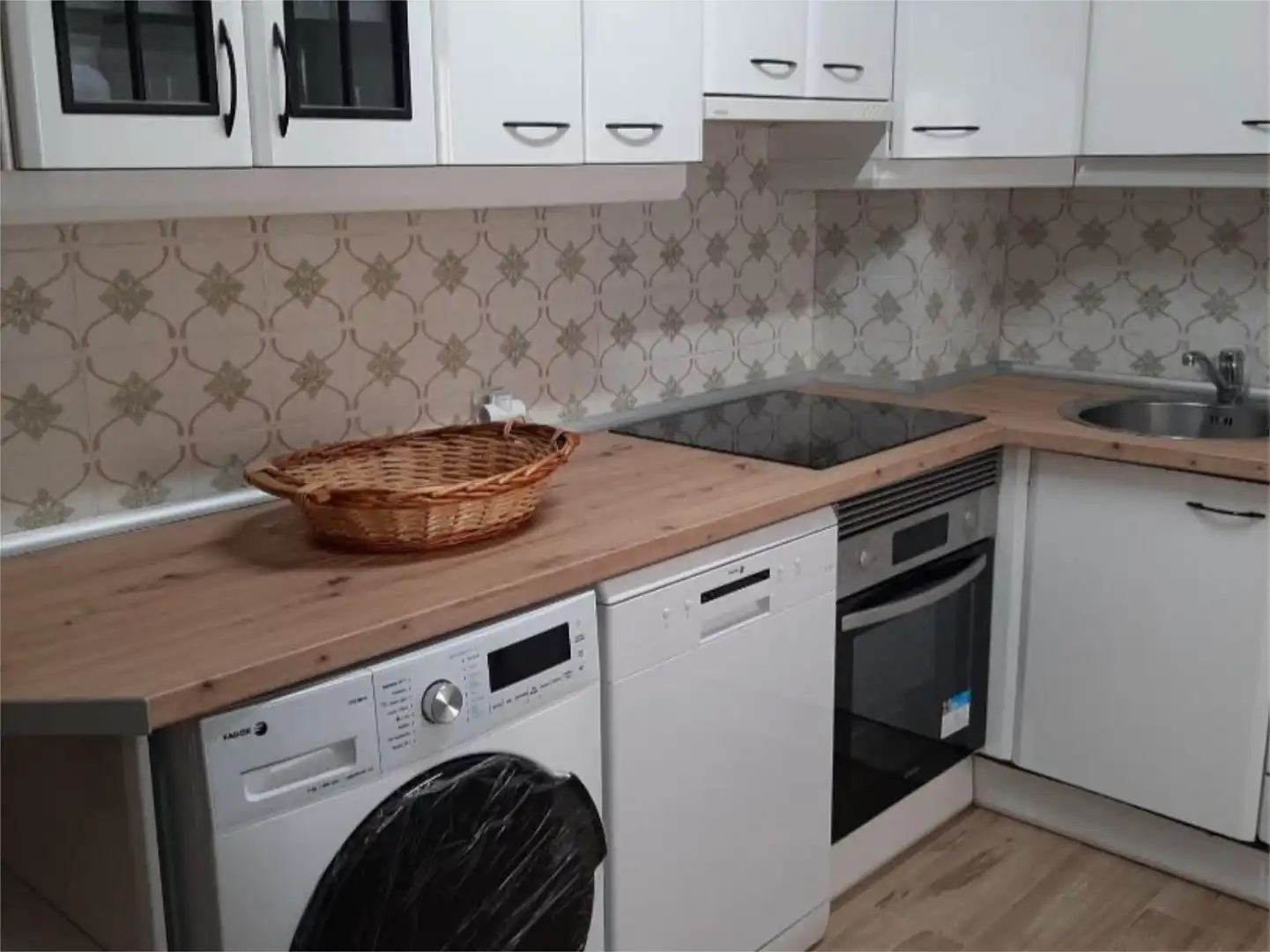Habitación en Calle Miraflores, 1, José Zorrilla - Padre Claret