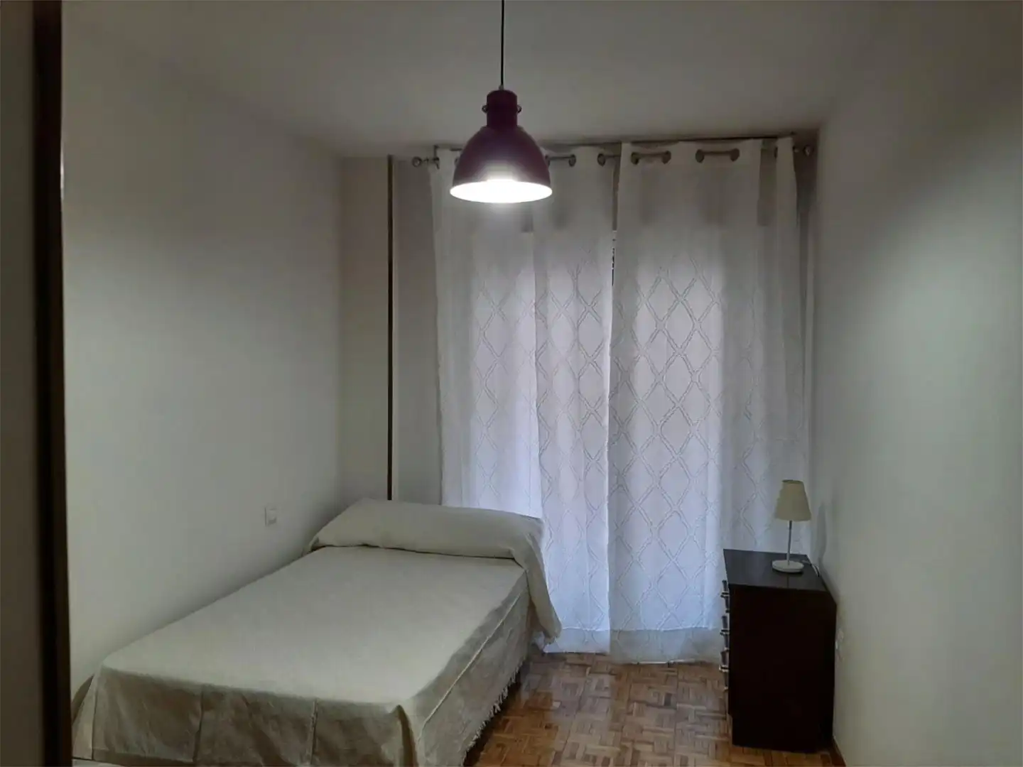 Habitación en Calle Miraflores, 1, José Zorrilla - Padre Claret
