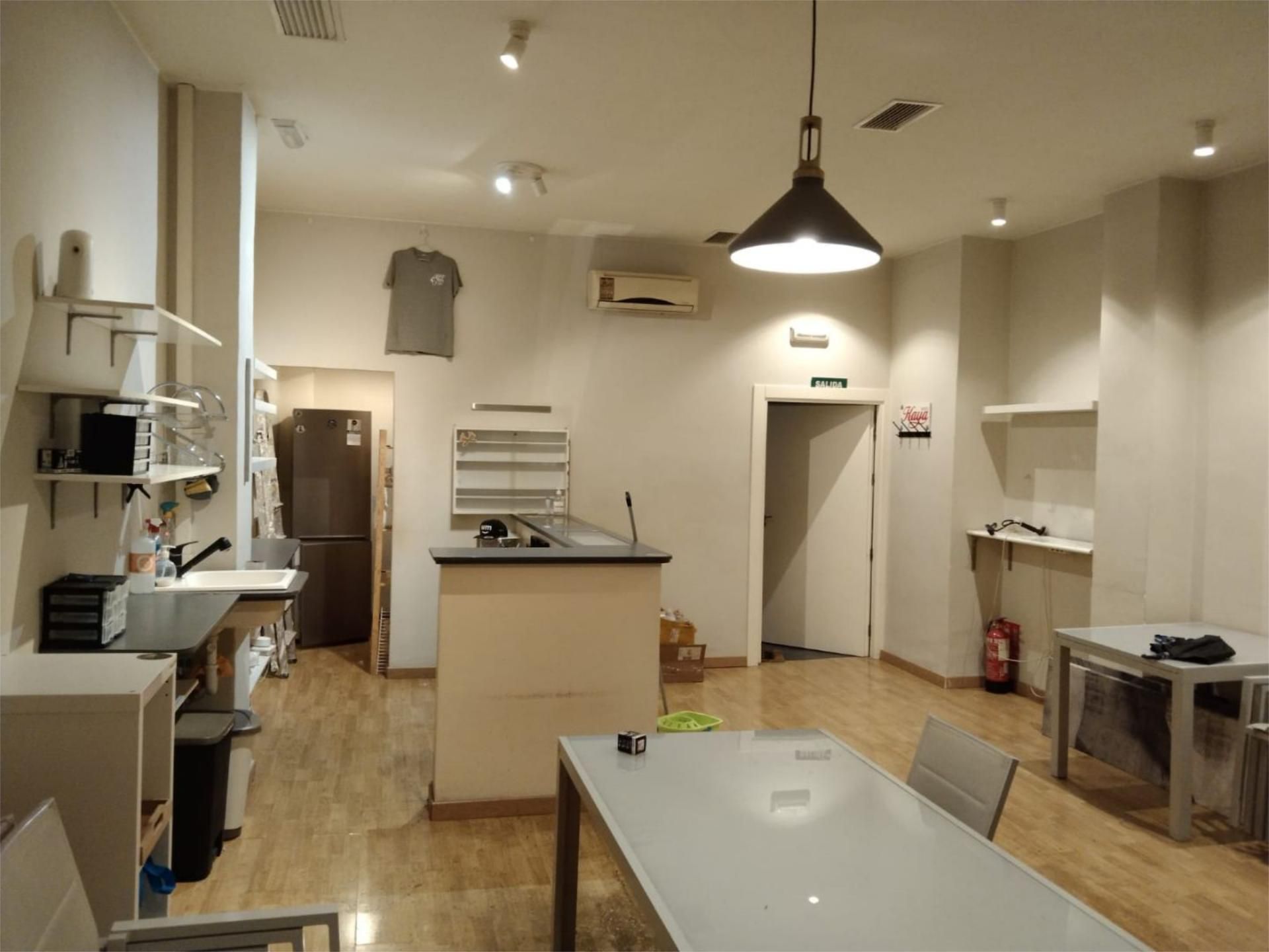 Cocina de Local de alquiler en  Murcia Capital con Aire acondicionado y Parquet