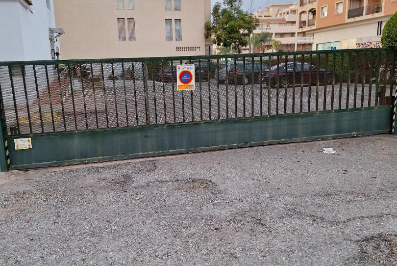 Foto 1 de Garatge de lloguer a Avenida de la Torre, 41, Torre de Benagalbón, Málaga