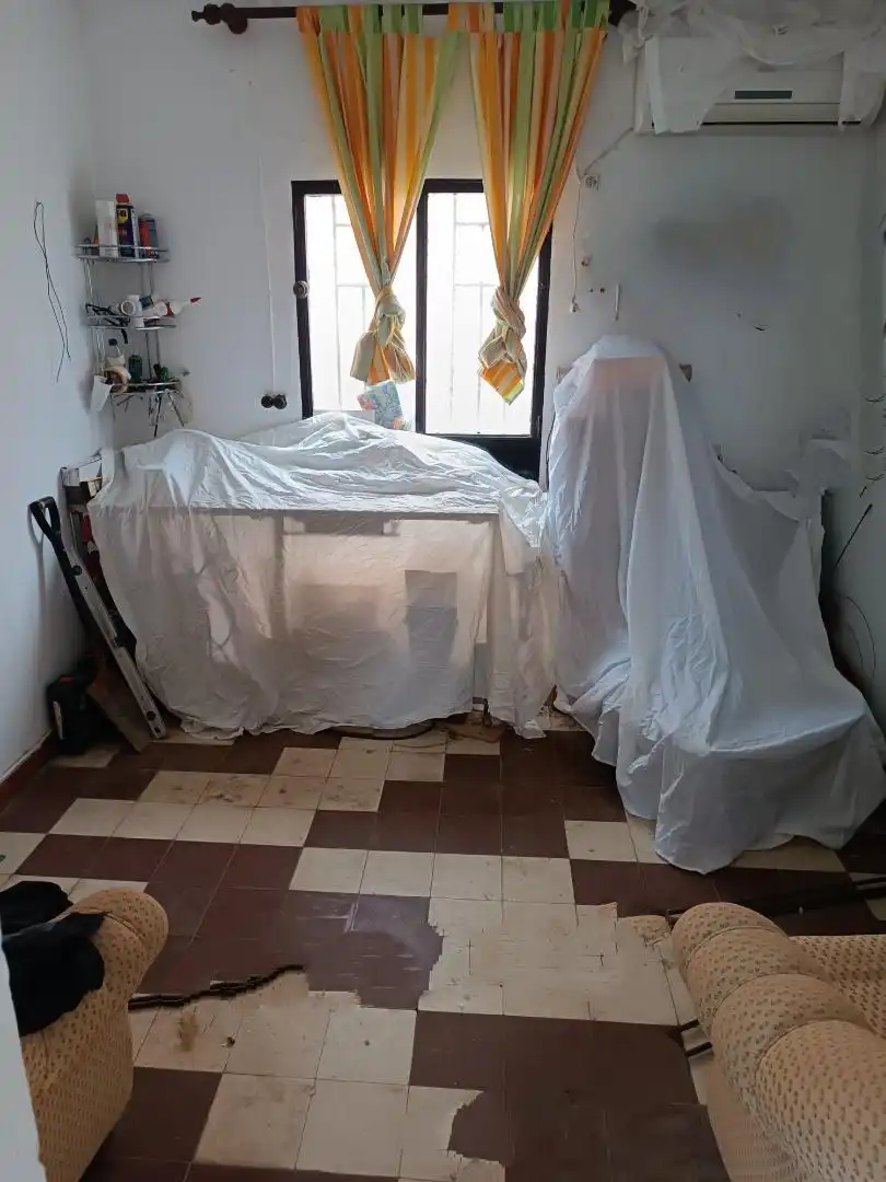 Haus oder Chalet zum Verkauf in Calle Tamarindo, 2, Los Pinos Haus oder Chalet zum Verkauf in Algeciras mit Klimaanlage