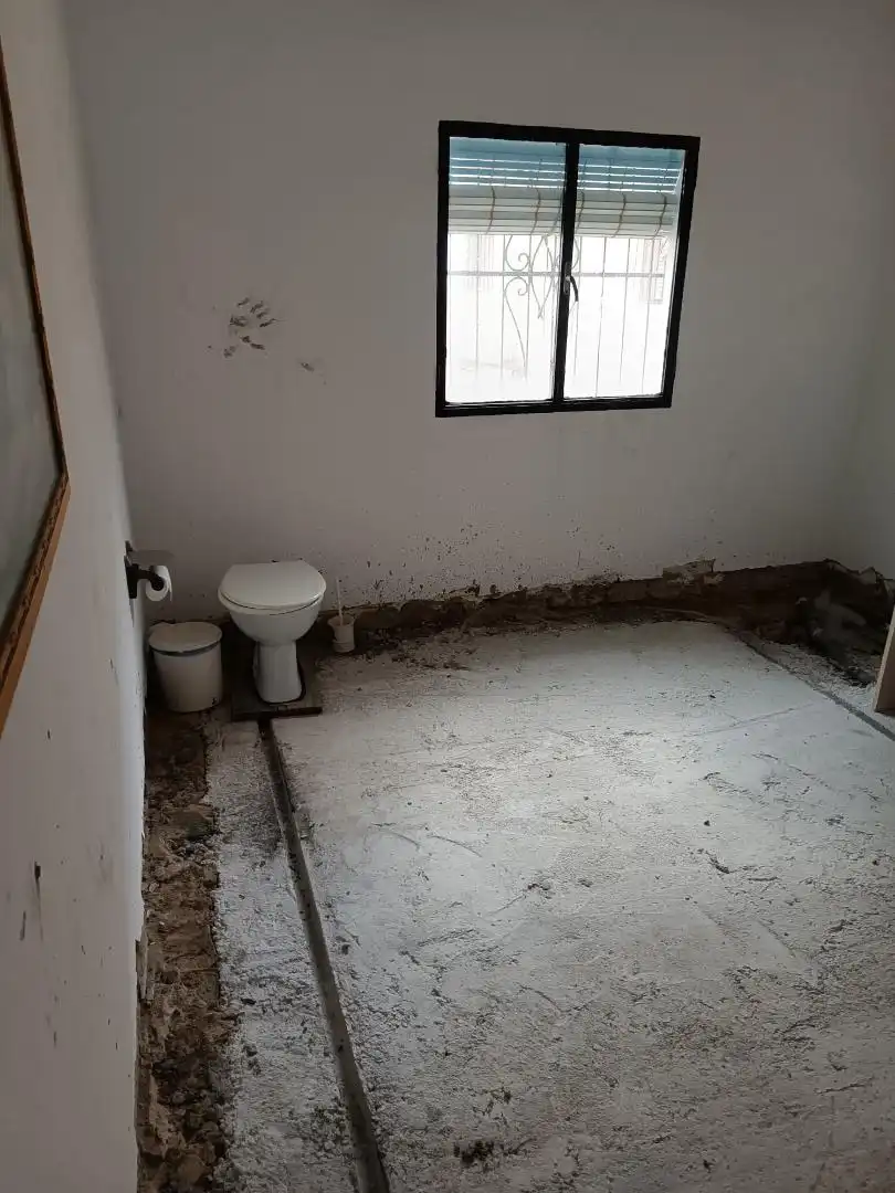 Haus oder Chalet zum Verkauf in Calle Tamarindo, 2, Los Pinos Haus oder Chalet zum Verkauf in Algeciras mit Klimaanlage