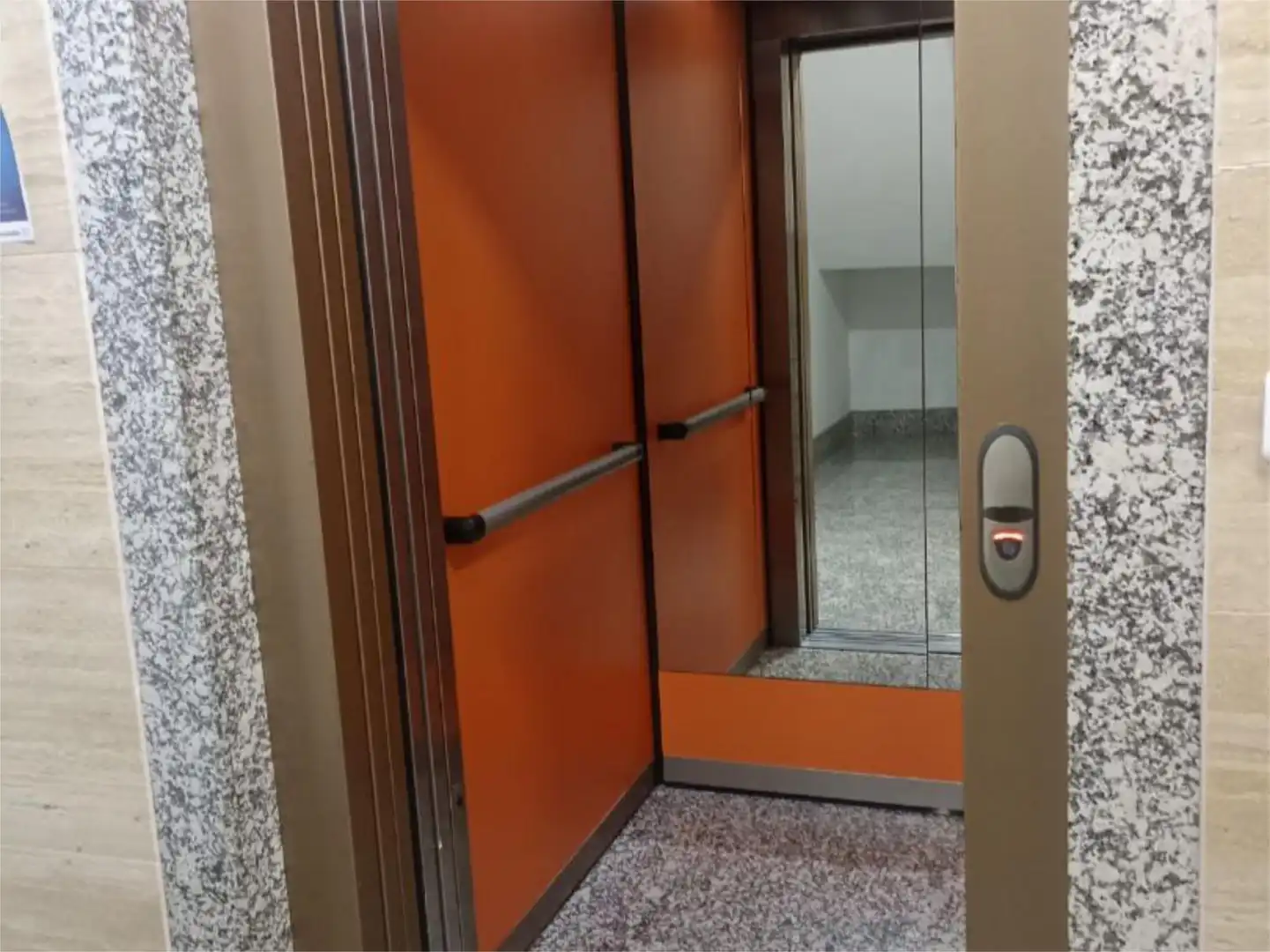 Piso en venta en Plaza de Risueño, 12, Casco Antiguo Piso en venta en Cartagena con Amueblado
