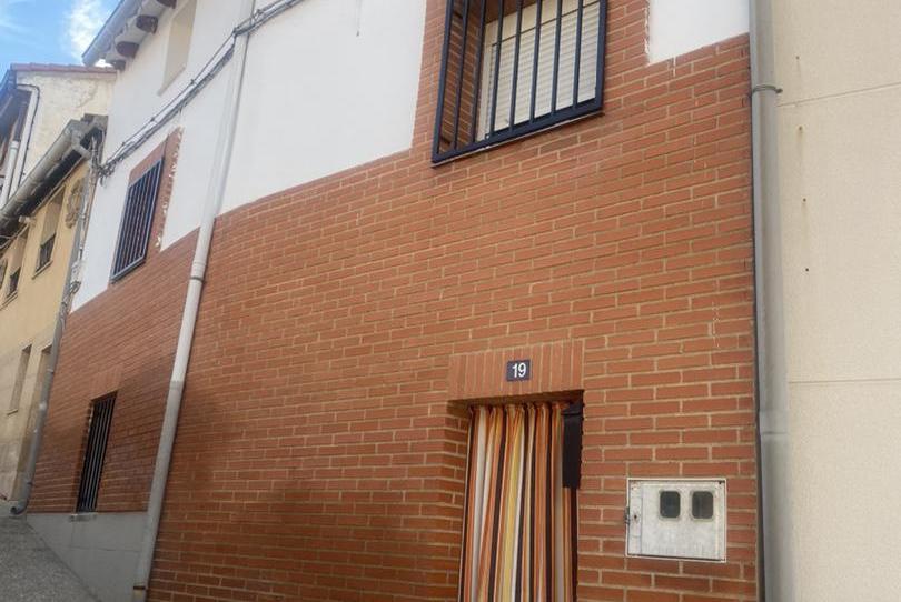 Photo 1 of Single-family semi-detached for sale in Calle Dos de Agosto, 1a, Milagro, Navarra
