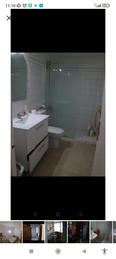 Baño de Piso para compartir en Sabadell con Horno, Lavadora y Microondas