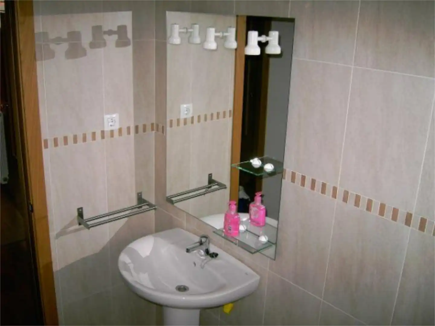 Oficina en venta en Calle Mayor, 8, Sallent de Gállego Oficina en venta en Calle Mayor, 8, Sallent de Gállego