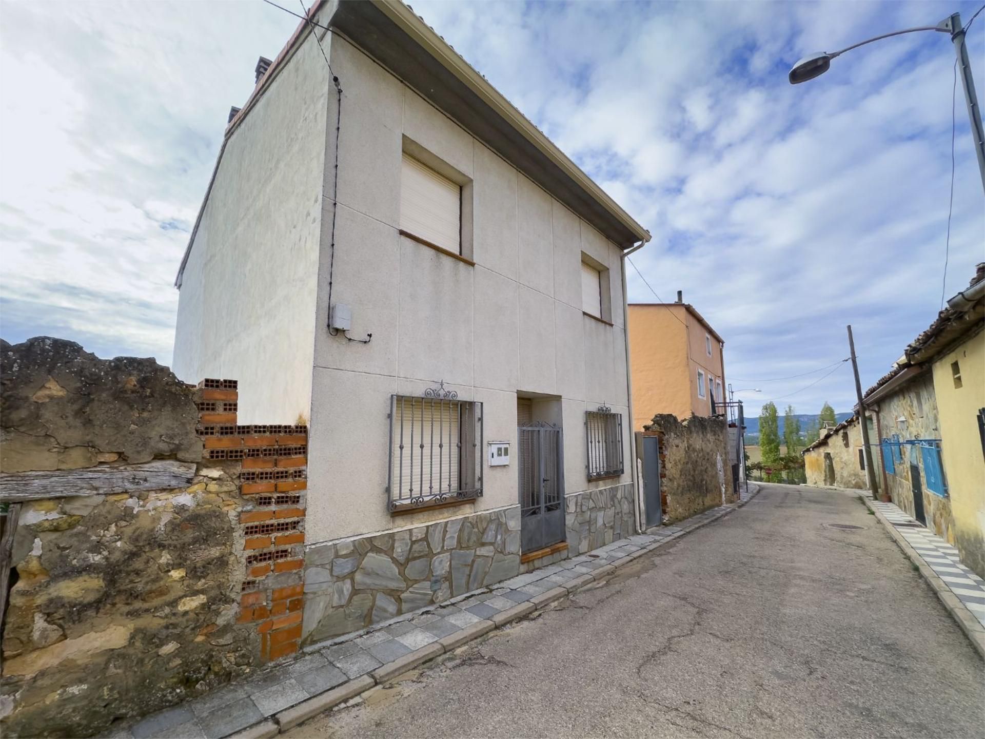 Vista exterior de Casa o xalet en venda en Zarzuela amb Balcó