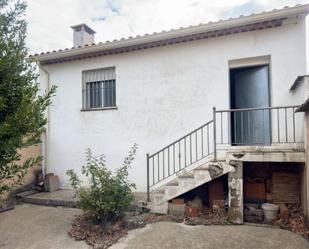 Exterior view of Garage for sale in Zarzuela