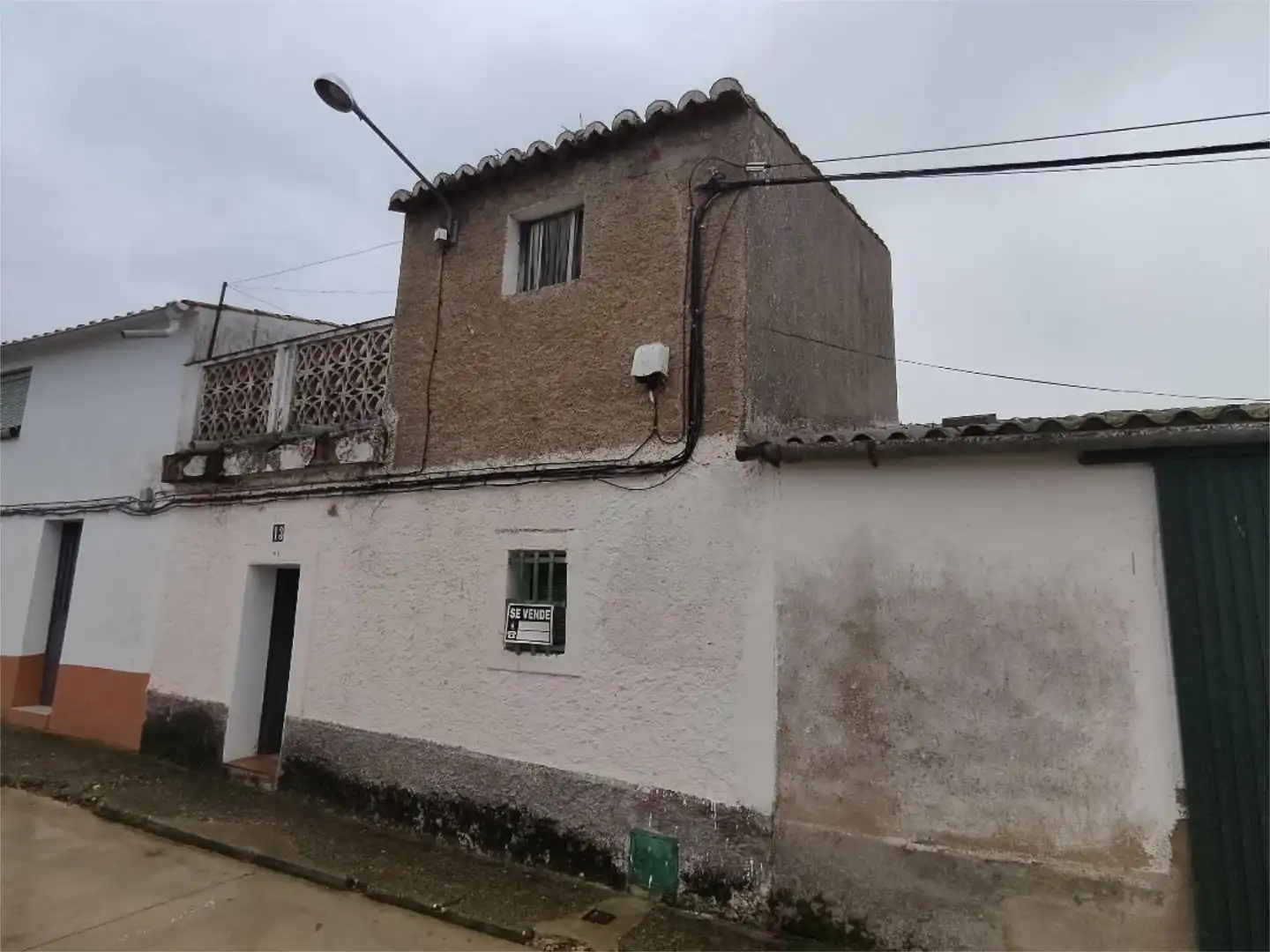 Vista exterior de Casa adosada en venta en Membrío
