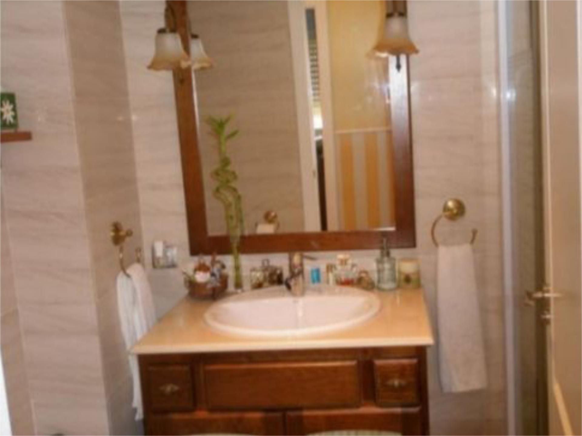 17 Viviendas y casas en venta en Calle Somoza Rivera, Badajoz