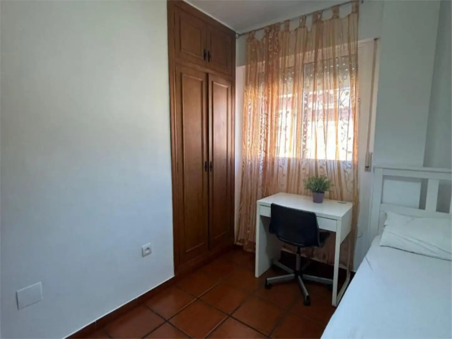 Zimmer in Calle Rio Ebro, 1, La Ñora Zimmer in Calle Rio Ebro, 1, La Ñora