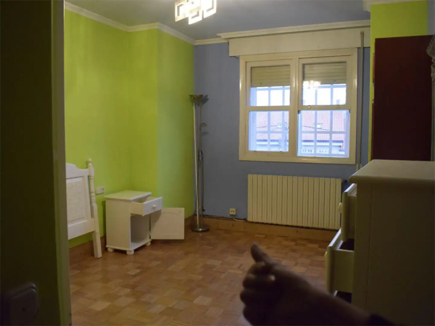 Habitación de Piso en venta en Santiago de Compostela  con Calefacción, Jardín privado y Parquet