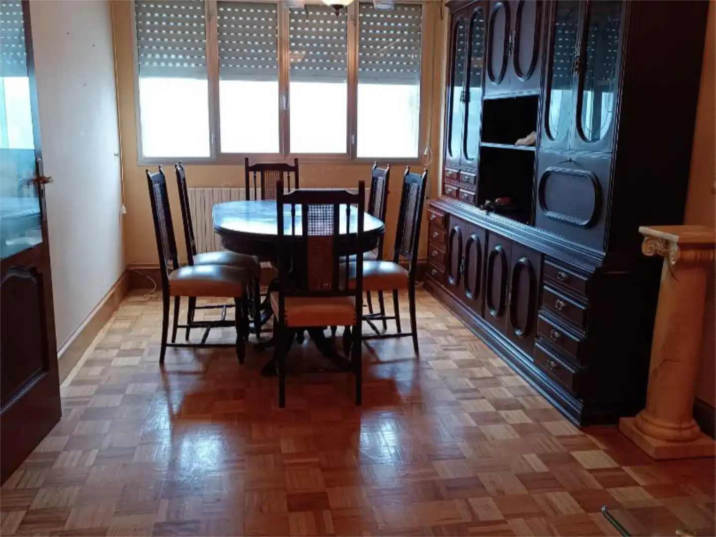 Comedor de Piso en venta en Santiago de Compostela  con Calefacción, Jardín privado y Parquet