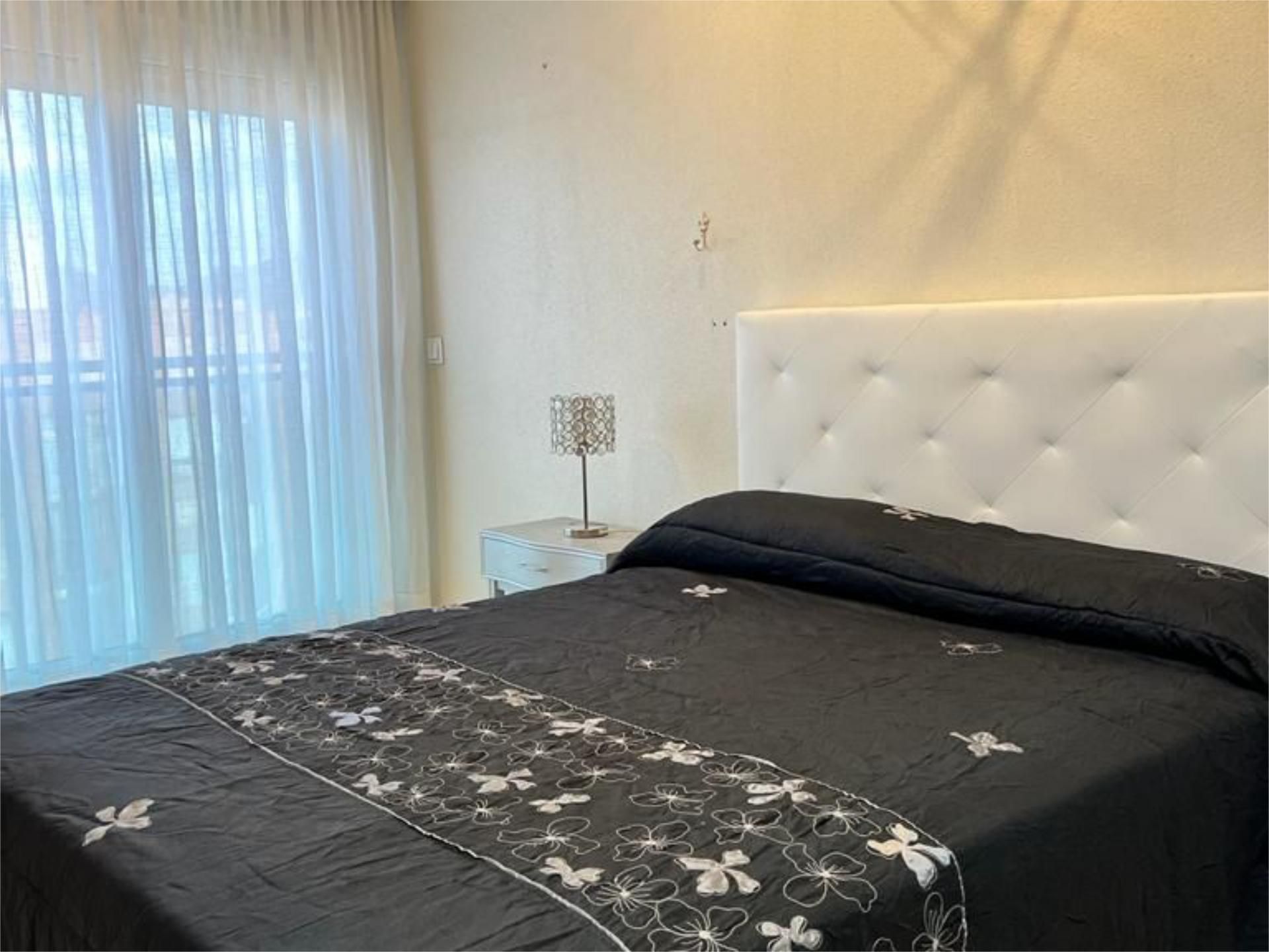 Bedroom of Flat to rent in Cartagena  with Air Conditioner and Balcony