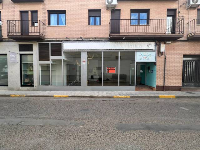 Local comercial en Alquiler en Calle Honda, 1 en Herencia
