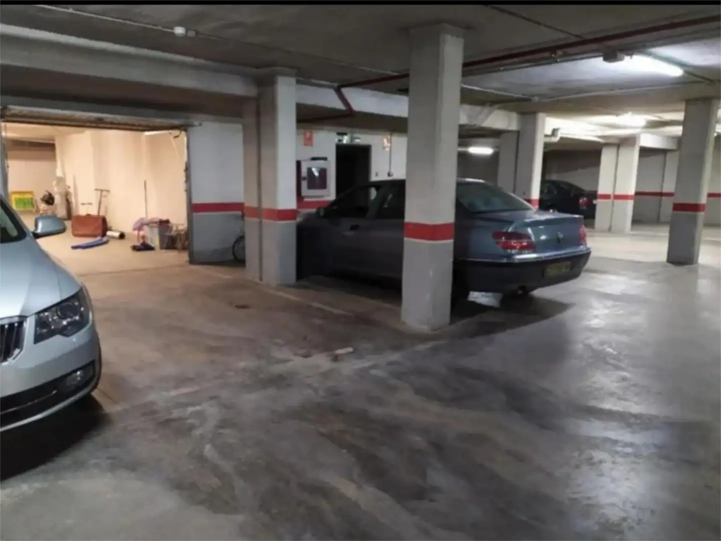 Garatge de lloguer a Carrer Corts Valencianes, El Pilar Aparcament de Garatge de lloguer en Vila-real