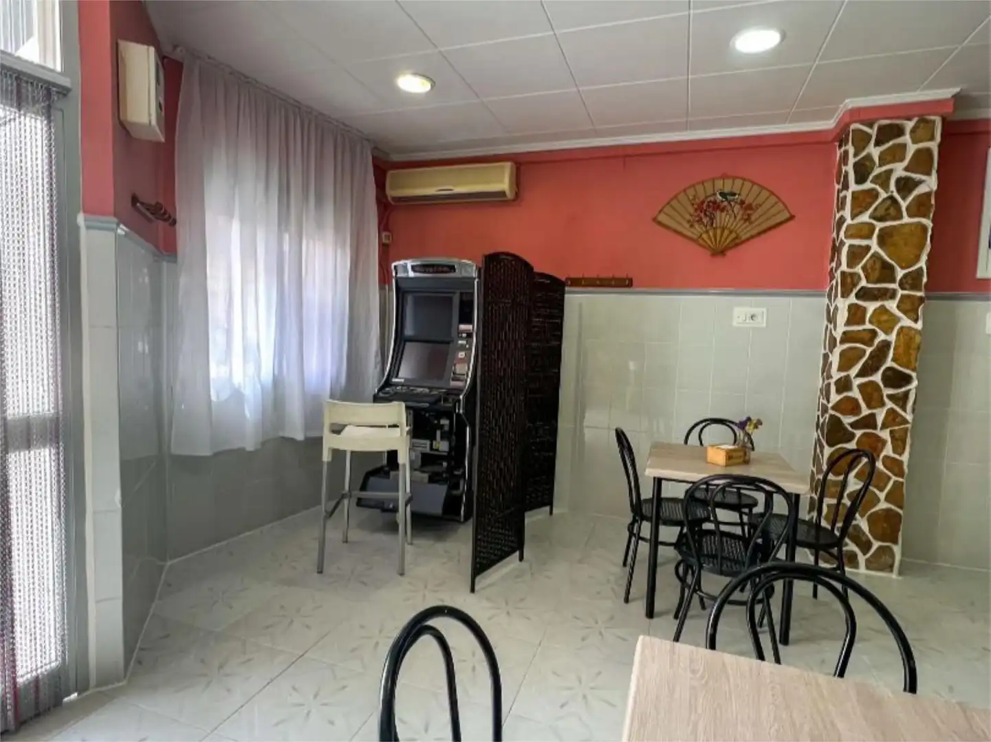 Local de alquiler en Picassent con Aire acondicionado, Calefacción y Amueblado