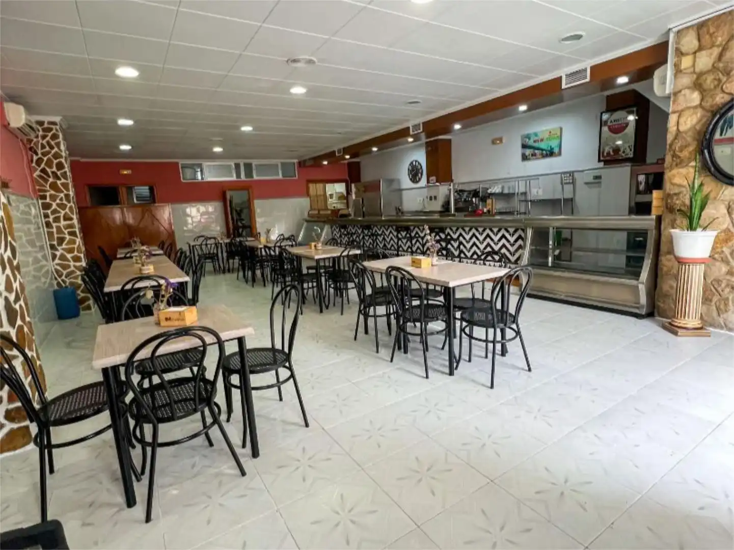 Local de alquiler en Picassent con Aire acondicionado, Calefacción y Amueblado