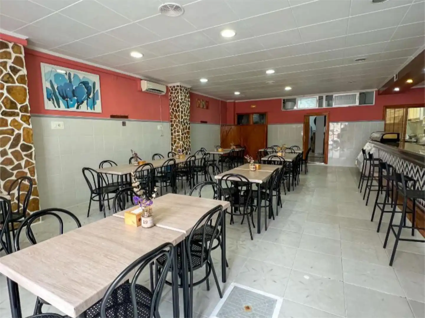 Local de alquiler en Picassent con Aire acondicionado, Calefacción y Amueblado