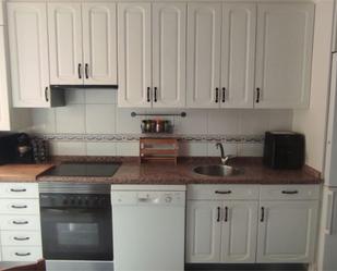 Kitchen of Flat for sale in Villares de la Reina  with Swimming Pool