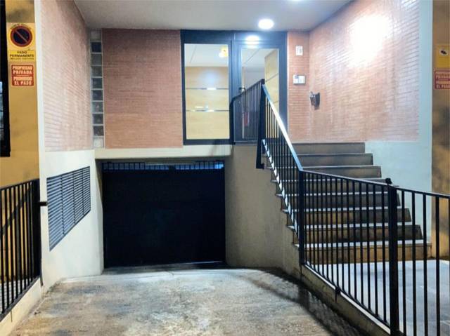 Garaje en Venta en Calle de Orense, 119 en La Paz