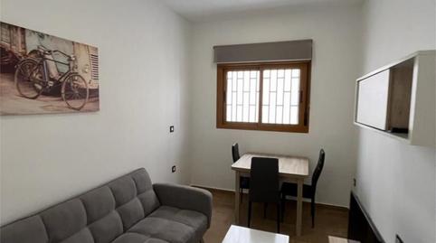 Foto 2 de Piso de alquiler en Avenida Cándido Lobera, 23, Centro, Melilla